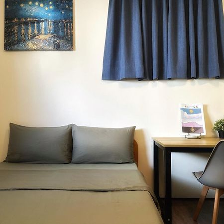 Dulan The Travel Bug Bistro Inn Donghe Exterior foto