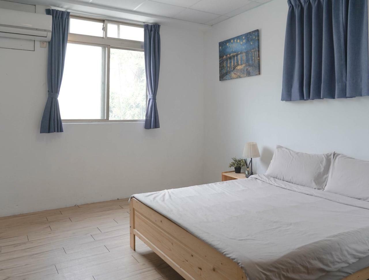 Dulan The Travel Bug Bistro Inn Donghe Exterior foto